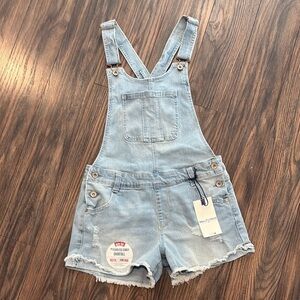 NWT Denim Blue Juniors Shortalls (size M)